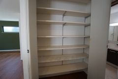 リビングからの続き間として和室をご用意しました。普段はリビングとつなげて開放的なスペースとして。来客時には客間としてお使いいただけます。