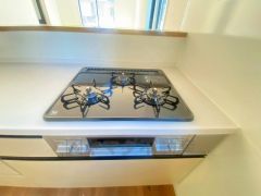 3口コンロなので、効率よくお料理が楽しめます。毎日のお料理も楽しくなりますね＾＾