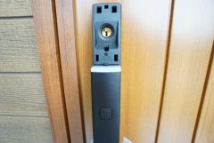 かざすだけで開閉できる、タッチキー採用の玄関。お買い物帰りで、両手がふさがってきても簡単に中に入れます＾＾