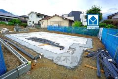 JR宇美駅徒歩11分、都心へのアクセス良好。スーパーやコンビニなども近く周辺環境充実。