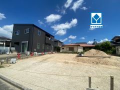 設備仕様も充実した新築戸建です。 快適でゆとりのある生活空間で新生活を始めましょう^^ 明るい空間で、のびやかな暮らしというライフスタイルを＾＾