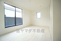 日当たりがよく、寝室としての利用もおすすめ。広めのクローゼットもあり荷物もすっきり片付けられ、ゆとりのある暮らしが出来ます＾＾