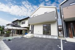 西鉄バス「永原」停徒歩3分＾＾コンビニ徒歩6分、スーパー徒歩13分＾＾