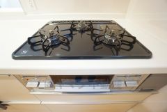 3口コンロなので、効率よくお料理が楽しめます。毎日のお料理も楽しくなりますね＾＾