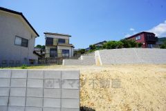 現地（2025年5月）撮影写真。 2025年5月完成予定。 同一ハウスメーカー物件内覧可能です。 お気軽にお問い合わせください＾＾