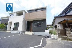 コンビニ徒歩6分、スーパー徒歩9分＾＾イオン大野城ショッピングセンター車で約11分（3.4ｋｍ）ショッピングに便利＾＾