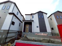 JR香椎線「須恵中央」駅徒歩約9分（700ｍ）