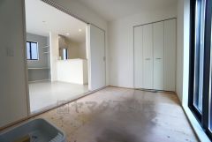 全居室に収納完備。下段を引き出し収納にするなど、空いたスペースを有効活用すれば収納力がグッと高まります。常に整理整頓されたお部屋は気持ちがいいです＾＾