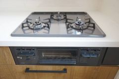 3口コンロなので、効率よくお料理が楽しめます。毎日のお料理も楽しくなりますね＾＾