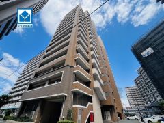 JR大野城駅徒歩2分・西鉄白木原駅徒歩6分＾＾2沿線利可能。ペット飼育相談可能。 コンビニまで徒歩1分。スーパー徒歩7分お買い物も便利な立地です。
