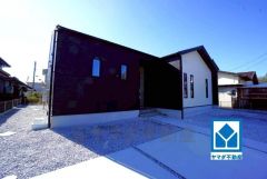 イオン穂波ショッピングセンターまで車で約15分（4.6ｋｍ）ショッピングや映画鑑賞等楽しめます＾＾