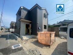 敷地面積50坪以上。須恵スマートICまで車で約11分（3.4ｋｍ）遠出のおでかけや出勤などに便利です＾＾
