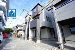 西鉄天神大牟田線「白木原」駅まで徒歩4分。ＪＲ鹿児島本線「大野城」駅まで徒歩7分。2沿線利用可能＾＾