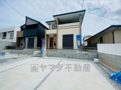 スーパー・コンビニまで徒歩10分圏内とお買い物が便利な立地です＾＾ JR・西鉄の2沿線利用可能＾＾