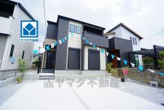 ＪＲ鹿児島本線都府楼南駅徒歩6分。駐車3台＾＾