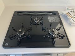 3口コンロなので、効率よくお料理が楽しめます。毎日のお料理も楽しくなりますね＾＾