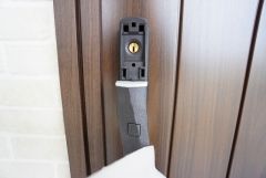 かざすだけで開閉できる、タッチキー採用の玄関。お買い物帰りで、両手がふさがってきても簡単に中に入れます＾＾