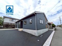 LDKから出入りできるお庭付きです＾＾志免南小学校まで徒歩約13分＾＾（700ｍ）