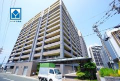JR伊賀駅徒歩7分。角部屋・3面バルコニー。ペット飼育相談可。