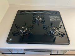 3口コンロなので、効率よくお料理が楽しめます。毎日のお料理も楽しくなりますね＾＾