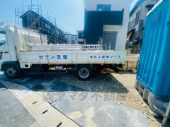 全4棟ともカースペース2台付き＾＾ 6.8ｍの広々とした前面道路で、駐車もスムーズに停めやすいです＾＾
