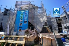 ＪＲ篠栗線篠栗駅徒歩13分。並列駐車2台。スーパーまで徒歩9分。 コンビニまで徒歩13分。周辺環境充実。