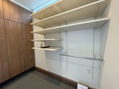 広々としたシューズインクローゼットを完備。家族全員の靴がきれいに収納できます＾＾