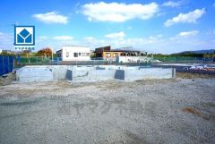 ショッピングセンター・コンビニまで徒歩10分圏内＾＾