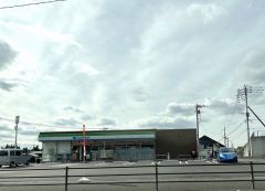 ファミリーマート　ささぐりーん