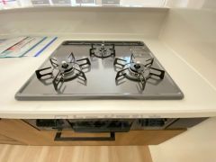 3口コンロなので、効率よくお料理が楽しめます。毎日のお料理も楽しくなりますね＾＾