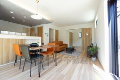 将来にわたって住みやすくプランニングを重ねて設計された間取で日々の生活をしやすい導線を考えた居住空間を創り上げております＾＾