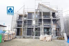 ショッピングセンター・コンビニまで徒歩10分圏内＾＾