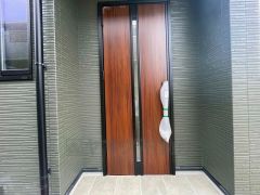 タッチキーで玄関錠の開閉がスムーズです＾＾