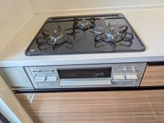 3口コンロなので、効率よくお料理が楽しめます。毎日のお料理も楽しくなりますね＾＾