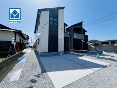 オール電化住宅で光熱費のコストを削減します＾＾ 敷地面積約53坪。コミュニティーバス赤坂緑道まで停徒歩2分＾＾