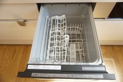 同仕様写真。家事の時間が短縮できる食器洗浄乾燥機付。後片付けもラクラクです。