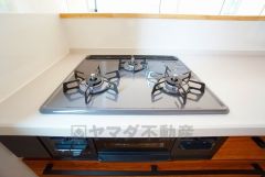 3口コンロなので、効率よくお料理が楽しめます。毎日のお料理も楽しくなりますね＾＾