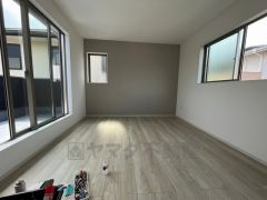 アクセントクロスがオシャレですね。インテリアでどんな部屋にするのか考えるのも楽しみです。