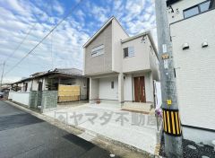 筑紫野イオンモールまで車で約16分（5ｋｍ）ショッピングや映画鑑賞などで楽しめます＾＾