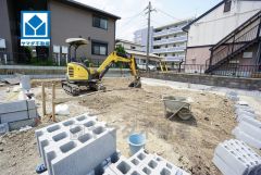スーパー・コンビニ・ホームセンターまで徒歩5分圏内＾＾周辺環境が充実＾＾