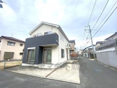 角地で日当たり良好＾＾