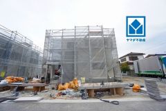 お気に入りの家具とインテリアでステキな部屋を作りましょう。お問合せお待ちしております＾＾