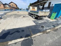 駐車スペースはゆとりある3台分を確保。マイカー用に、お客さま用に、余裕を持ってご利用いただけます^^