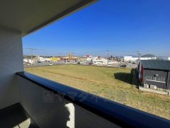 お洗濯物も気持ちよく干せそうです。 テーブルとイスを置いてカフェタイムや日光浴、星を眺めたりも良いですね^^