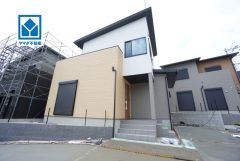西鉄天神大牟田線「桜並木」駅まで徒歩約23分＾＾JR鹿児島本線「南福岡」駅まで徒歩約35分＾＾