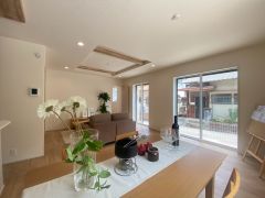 将来にわたって住みやすくプランニングを重ねて設計された間取で日々の生活をしやすい動線を考えた居住空間を創り上げております＾＾