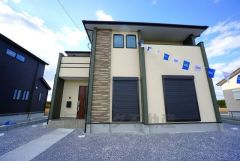 特急停車西鉄バス昭和通二丁目停まで徒歩9分。