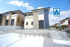 西鉄バス南山手入口徒歩3分。並列駐車3台＾＾イオン大野城ショッピングセンターまで車で約17分（5.3ｋｍ）