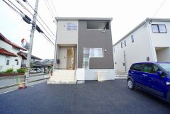 敷地面積広々50坪。お庭付きで楽しみが広がります＾＾