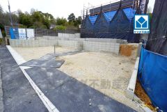 JR篠栗駅まで自転車で約8分＾＾（1.2ｋｍ）小中学校まで徒歩10分。